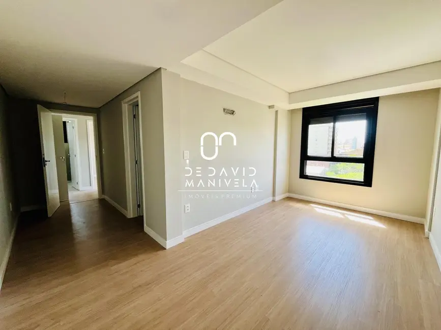 Apartamento com 3 quartos para alugar, 105m2 em Nossa Senhora de Lourdes, Santa Maria - RS - imagem 3 Foto 3 de Apartamento com 3 quartos para alugar, 105m2 em Nossa Senhora de Lourdes, Santa Maria - RS