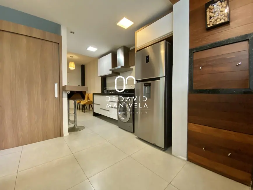 Foto 3 de Apartamento com 1 quarto para alugar, 35m2 em Centro, Santa Maria - RS