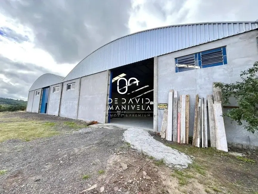 Armazém / Galpão com 2 quartos para alugar, 650m2 em Santa Maria - RS - imagem 5 Foto 5 de Armazém / Galpão com 2 quartos para alugar, 650m2 em Santa Maria - RS