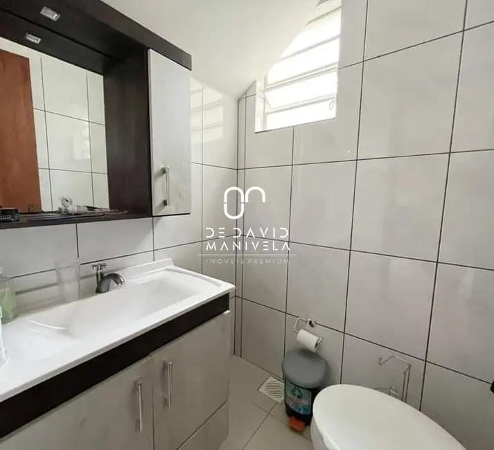 Foto 9 de Casa com 3 quartos à venda, 250m2 em São José, Santa Maria - RS
