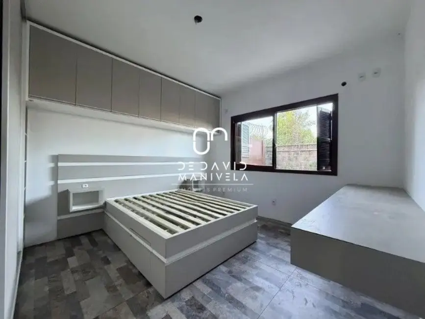 Foto 6 de Casa com 2 quartos à venda, 155m2 em Nossa Senhora de Lourdes, Santa Maria - RS