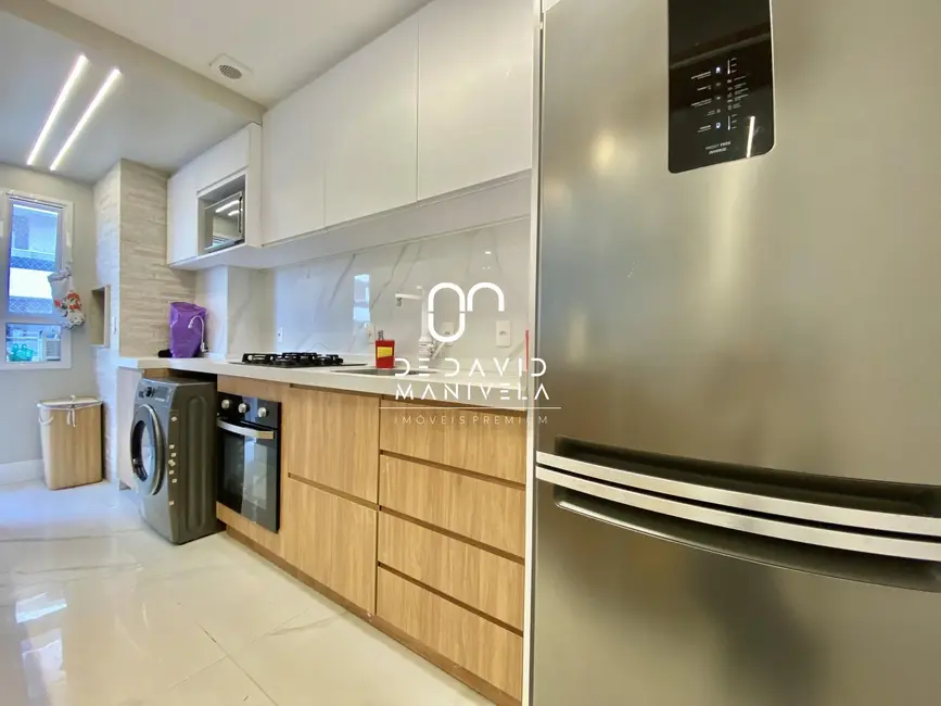 Foto 2 de Apartamento com 2 quartos à venda, 70m2 em Centro, Santa Maria - RS