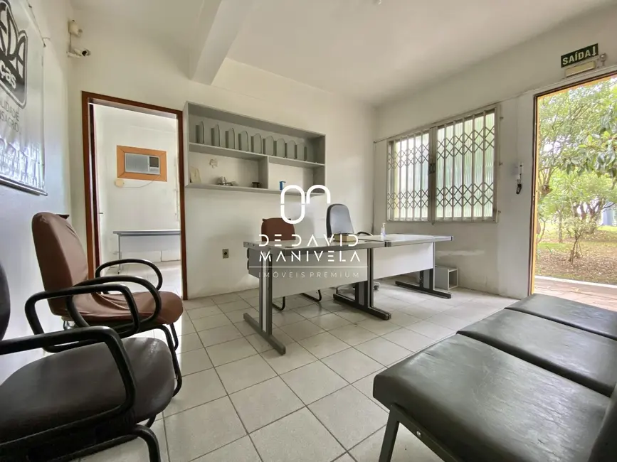 Armazém / Galpão com 3 quartos para alugar, 650m2 em Uglione, Santa Maria - RS - imagem 4 Foto 4 de Armazém / Galpão com 3 quartos para alugar, 650m2 em Uglione, Santa Maria - RS