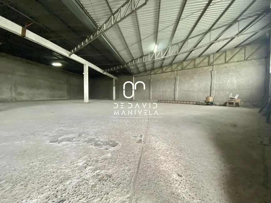 Foto 3 de Armazém / Galpão com 3 quartos para alugar, 650m2 em Uglione, Santa Maria - RS