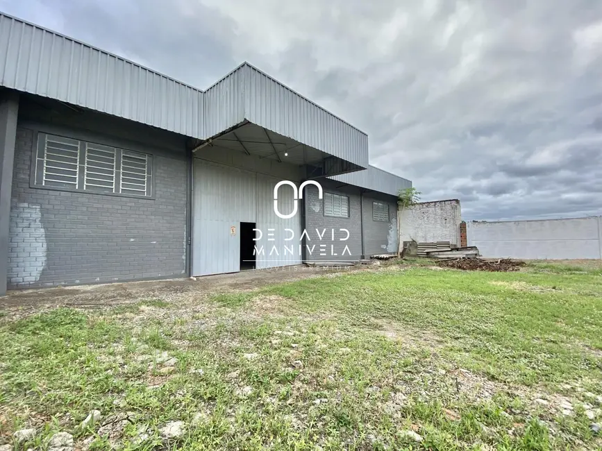 Foto 1 de Armazém / Galpão com 3 quartos para alugar, 650m2 em Uglione, Santa Maria - RS