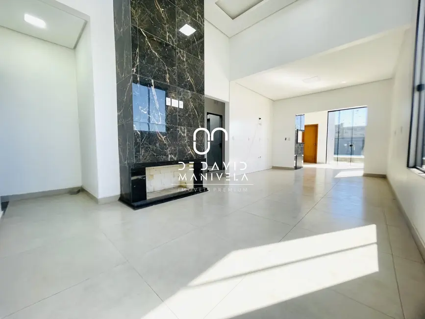 Foto 3 de Casa com 3 quartos à venda, 160m2 em Pinheiro Machado, Santa Maria - RS