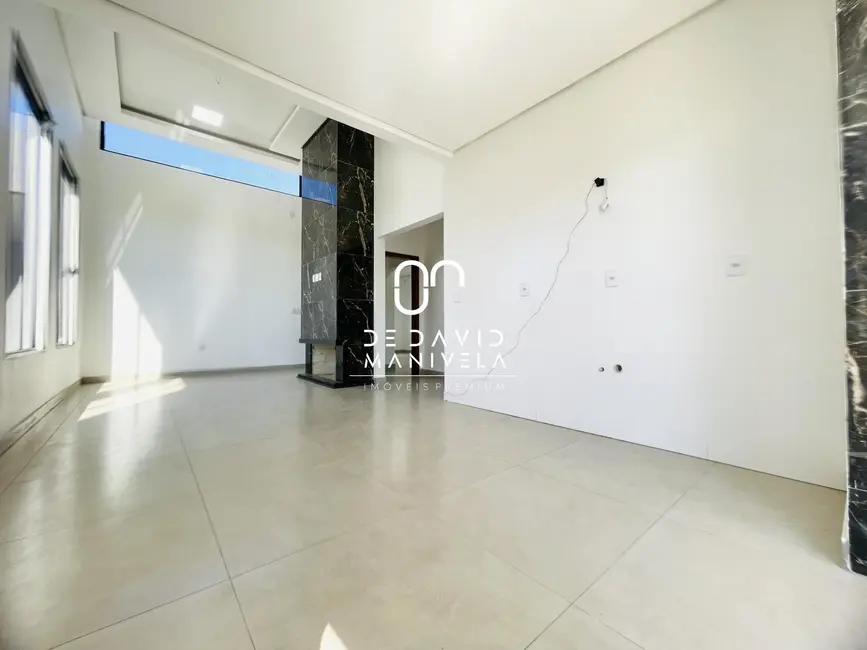 Foto 7 de Casa com 3 quartos à venda, 160m2 em Pinheiro Machado, Santa Maria - RS