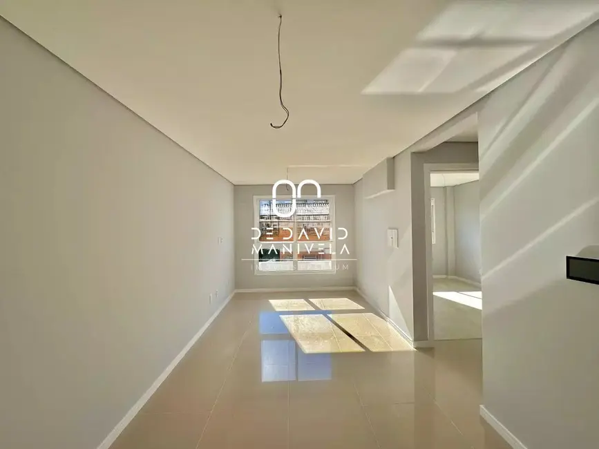 Foto 2 de Apartamento com 1 quarto para alugar, 45m2 em Camobi, Santa Maria - RS