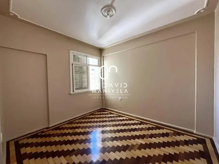 Foto 7 de Apartamento com 3 quartos para alugar, 122m2 em Centro, Santa Maria - RS