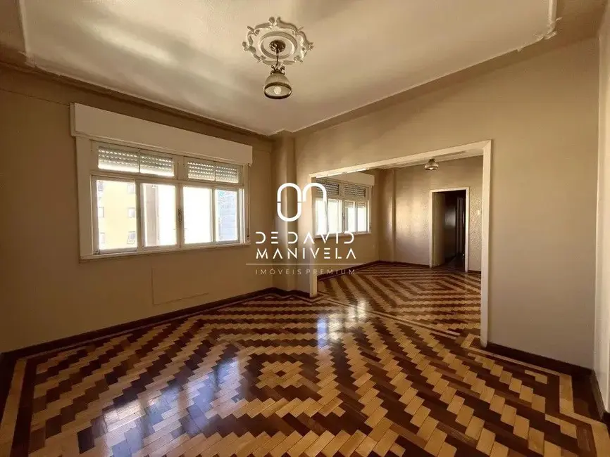 Foto 1 de Apartamento com 3 quartos para alugar, 122m2 em Centro, Santa Maria - RS