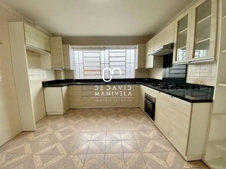 Foto 1 de Apartamento com 3 quartos para alugar, 150m2 em Juscelino Kubitschek, Santa Maria - RS