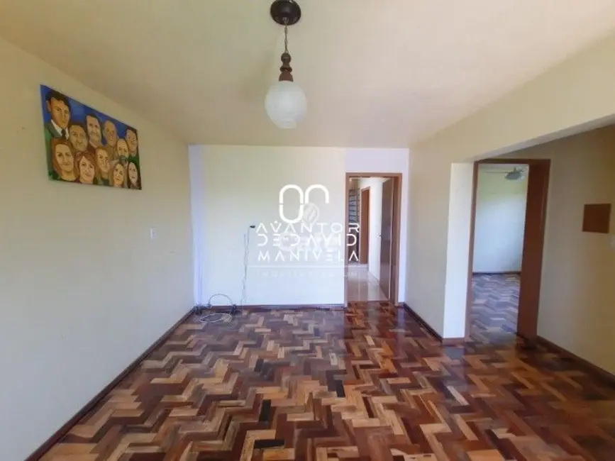 Foto 7 de Casa com 4 quartos para alugar, 263m2 em São José, Santa Maria - RS