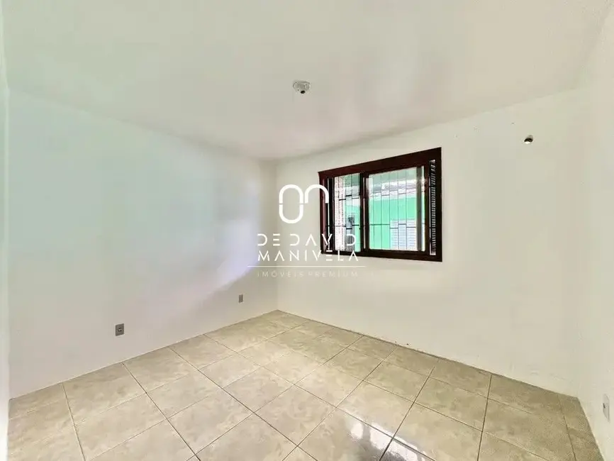 Foto 2 de Casa com 3 quartos à venda, 105m2 em Pinheiro Machado, Santa Maria - RS