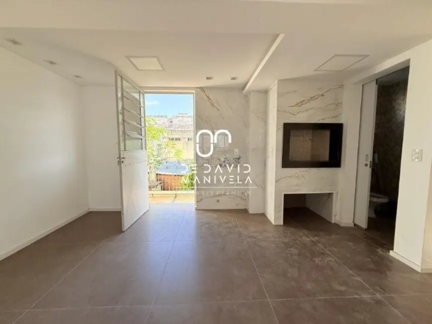 Apartamento com 3 quartos para alugar, 111m2 em Centro, Santa Maria - RS - imagem 5 Foto 5 de Apartamento com 3 quartos para alugar, 111m2 em Centro, Santa Maria - RS