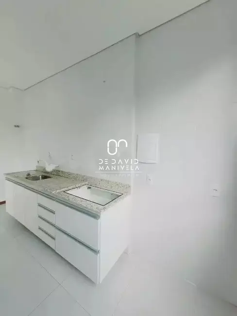 Foto 6 de Apartamento com 3 quartos para alugar, 9649m2 em Nossa Senhora de Lourdes, Santa Maria - RS
