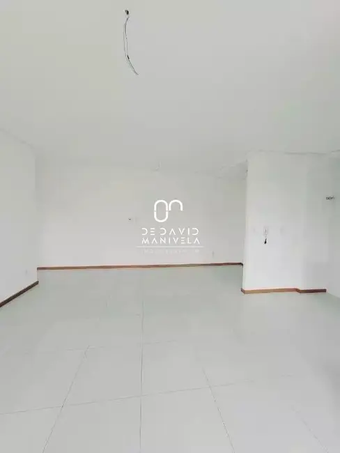 Foto 3 de Apartamento com 3 quartos para alugar, 9649m2 em Nossa Senhora de Lourdes, Santa Maria - RS
