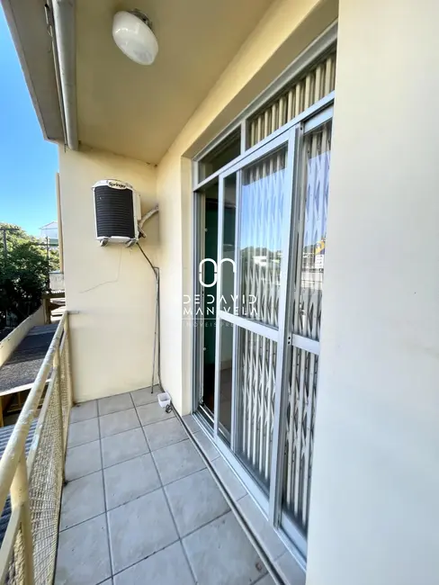 Foto 4 de Apartamento com 2 quartos à venda, 61m2 em Nossa Senhora de Fátima, Santa Maria - RS