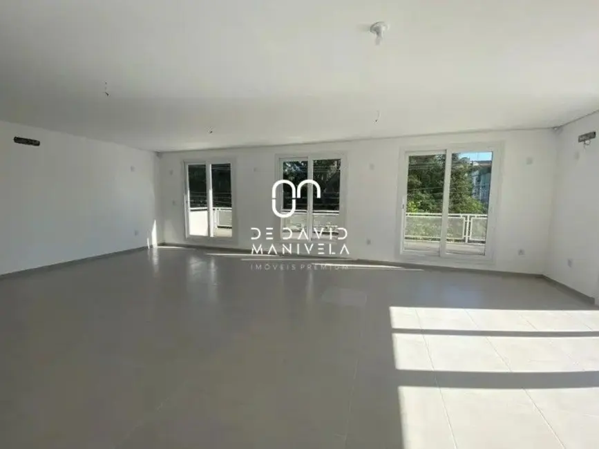 Loja com 1 quarto para alugar, 200m2 em Centro, Santa Maria - RS - imagem 6 Foto 6 de Loja com 1 quarto para alugar, 200m2 em Centro, Santa Maria - RS