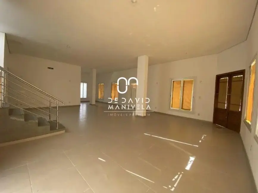 Loja com 1 quarto para alugar, 200m2 em Centro, Santa Maria - RS - imagem 2 Foto 2 de Loja com 1 quarto para alugar, 200m2 em Centro, Santa Maria - RS