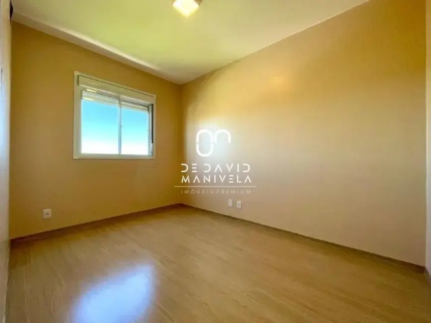 Foto 4 de Apartamento com 3 quartos para alugar, 51m2 em Noal, Santa Maria - RS