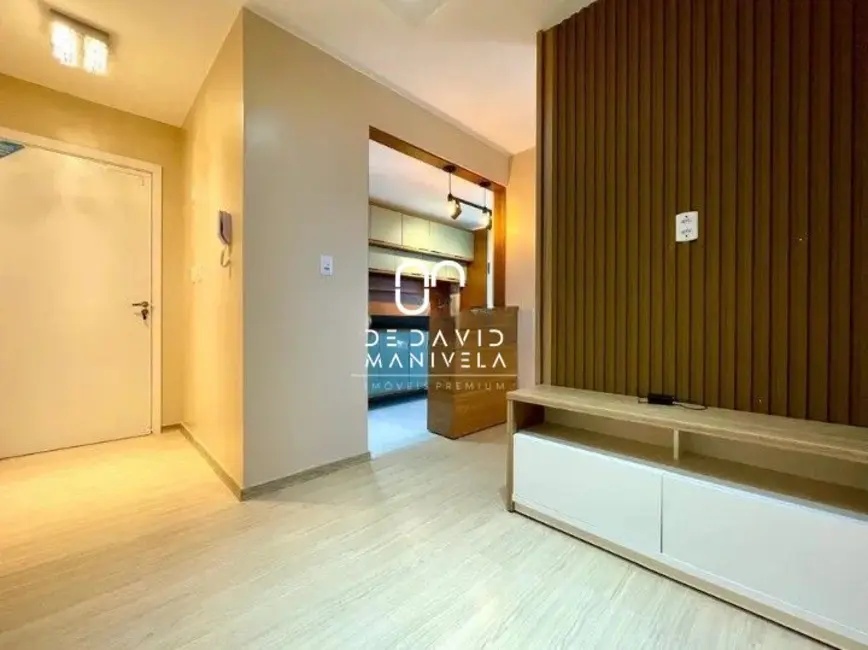 Foto 5 de Apartamento com 3 quartos para alugar, 51m2 em Noal, Santa Maria - RS