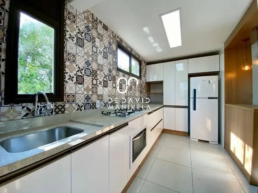 Foto 4 de Apartamento com 3 quartos para alugar, 91m2 em Nonoai, Santa Maria - RS