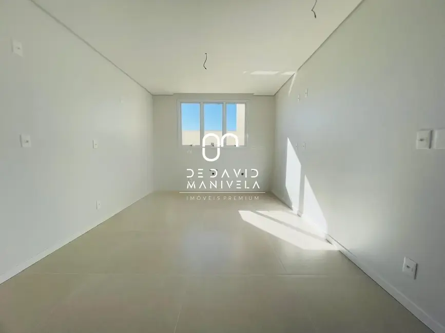 Foto 7 de Casa de Condomínio com 3 quartos à venda, 314m2 em São José, Santa Maria - RS