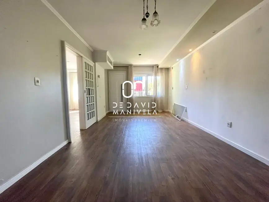 Foto 5 de Casa com 3 quartos à venda, 212m2 em São José, Santa Maria - RS
