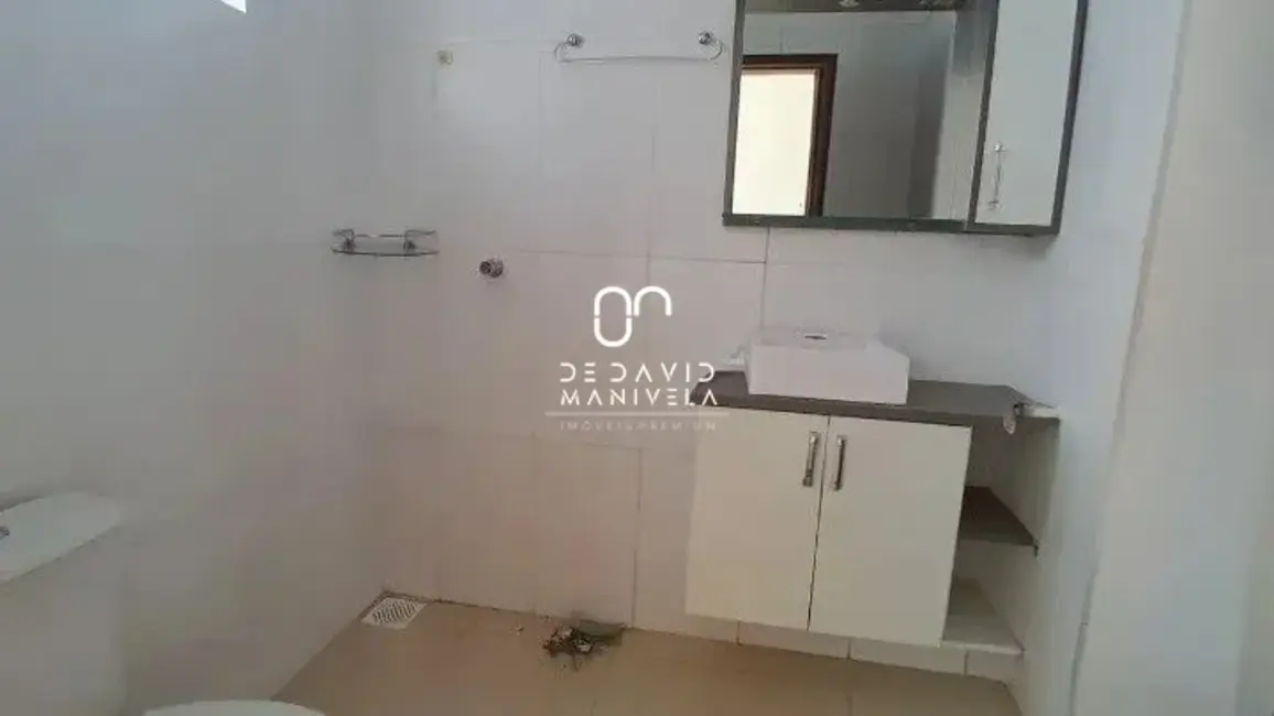 Foto 9 de Casa com 3 quartos para alugar, 127m2 em Nossa Senhora do Rosário, Santa Maria - RS