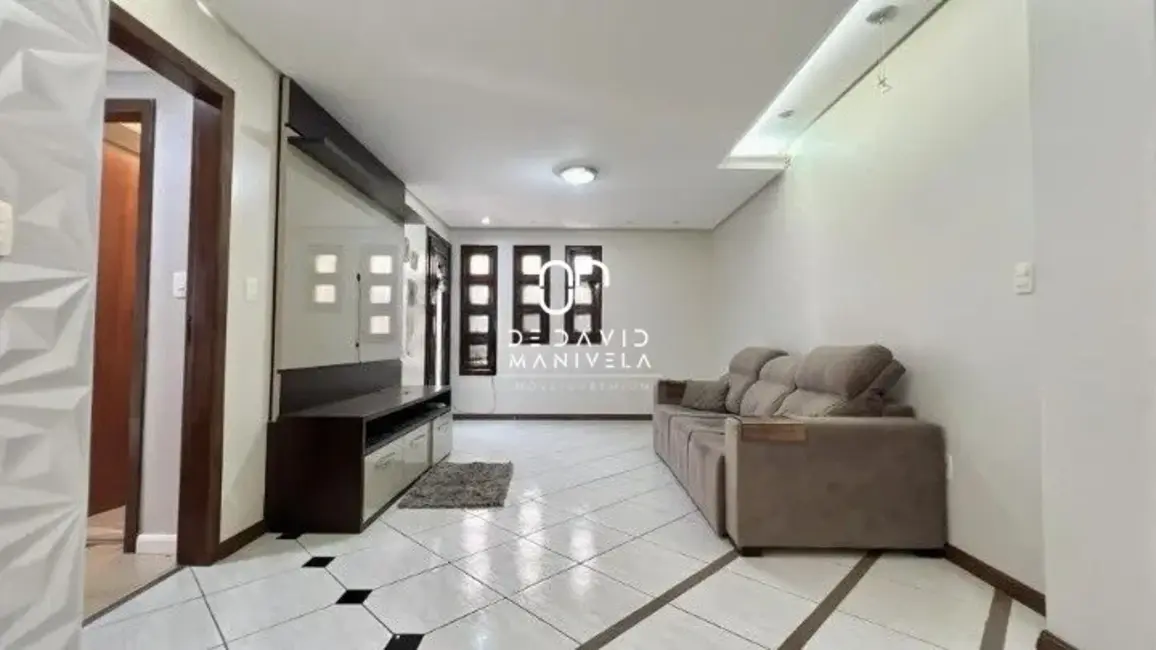 Foto 2 de Apartamento com 2 quartos para alugar, 80m2 em Centro, Santa Maria - RS