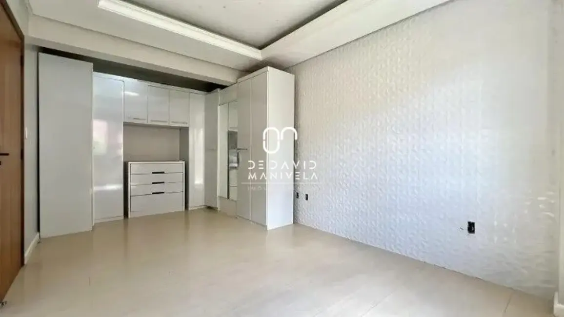 Foto 5 de Apartamento com 2 quartos para alugar, 80m2 em Centro, Santa Maria - RS
