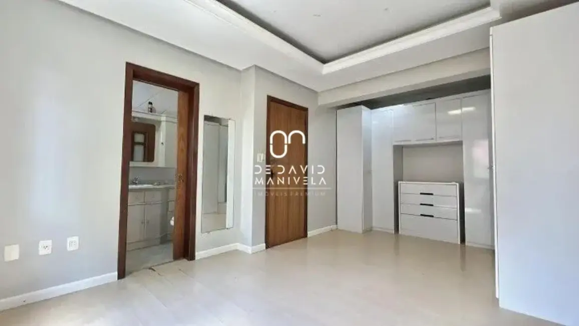 Foto 4 de Apartamento com 2 quartos para alugar, 80m2 em Centro, Santa Maria - RS