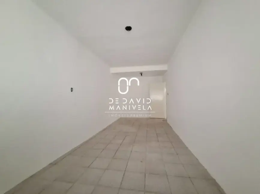 Foto 8 de Casa com 4 quartos para alugar, 140m2 em Camobi, Santa Maria - RS