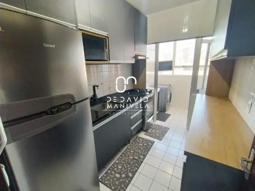 Foto 4 de Apartamento com 2 quartos para alugar, 65m2 em Centro, Santa Maria - RS