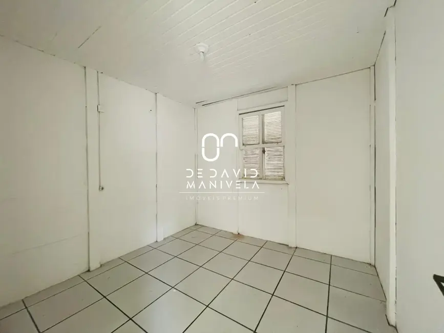 Foto 6 de Casa com 2 quartos para alugar, 40m2 em Camobi, Santa Maria - RS