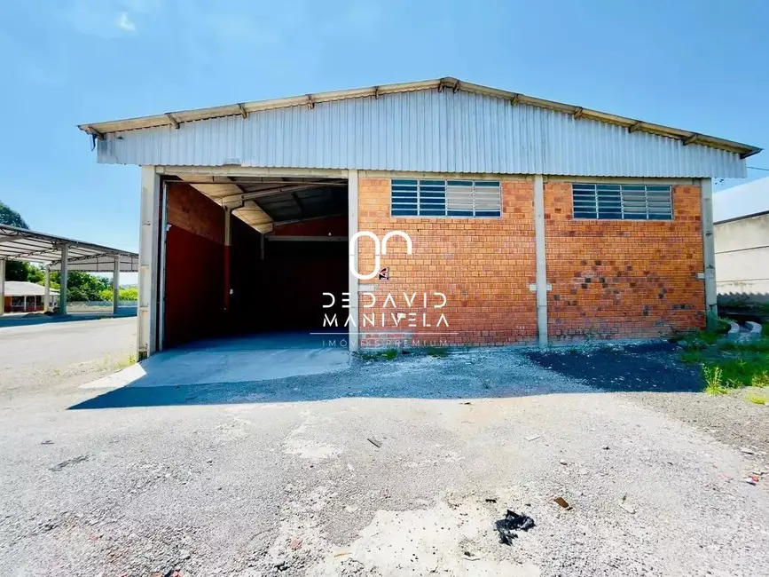 Armazém / Galpão com 3 quartos para alugar, 11800m2 em Nossa Senhora Medianeira, Santa Maria - RS - imagem 6 Foto 6 de Armazém / Galpão com 3 quartos para alugar, 11800m2 em Nossa Senhora Medianeira, Santa Maria - RS