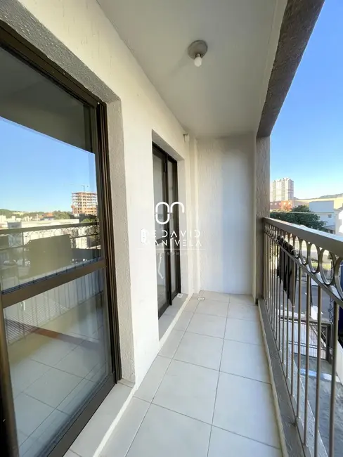 Apartamento com 2 quartos à venda, 76m2 em Centro, Santa Maria - RS - imagem 7 Foto 7 de Apartamento com 2 quartos à venda, 76m2 em Centro, Santa Maria - RS