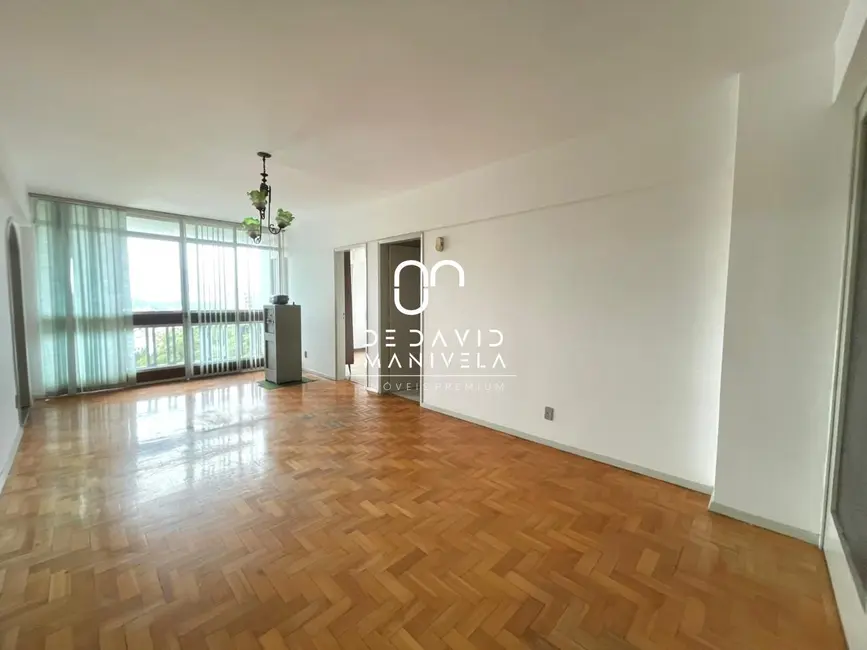 Foto 6 de Apartamento com 4 quartos à venda, 218m2 em Nossa Senhora Medianeira, Santa Maria - RS