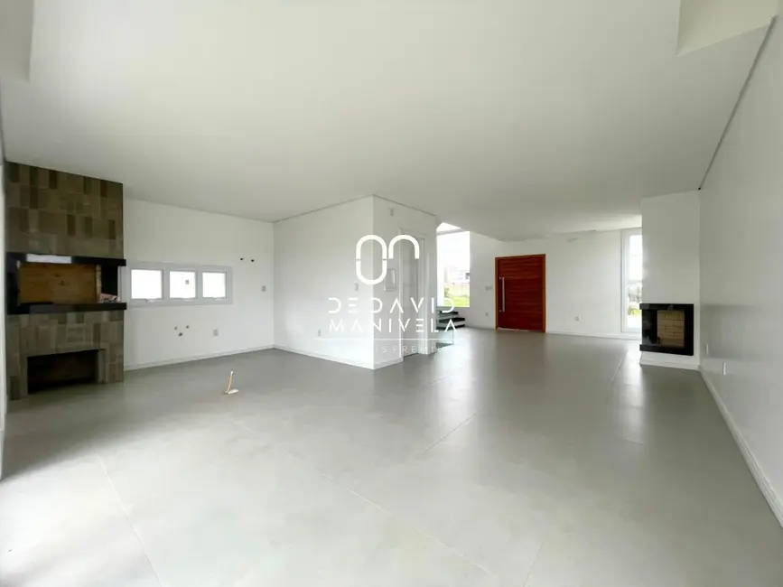 Casa de Condomínio com 3 quartos para alugar, 199m2 em Tomazetti, Santa Maria - RS - imagem 7 Foto 7 de Casa de Condomínio com 3 quartos para alugar, 199m2 em Tomazetti, Santa Maria - RS