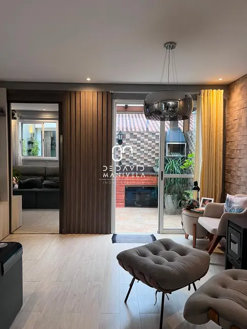 Casa de Condomínio com 2 quartos à venda, 65m2 em Nossa Senhora de Lourdes, Santa Maria - RS - imagem 2 Foto 2 de Casa de Condomínio com 2 quartos à venda, 65m2 em Nossa Senhora de Lourdes, Santa Maria - RS
