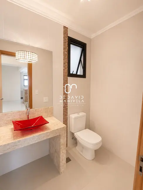 Foto 8 de Apartamento com 3 quartos à venda, 190m2 em Nossa Senhora de Lourdes, Santa Maria - RS