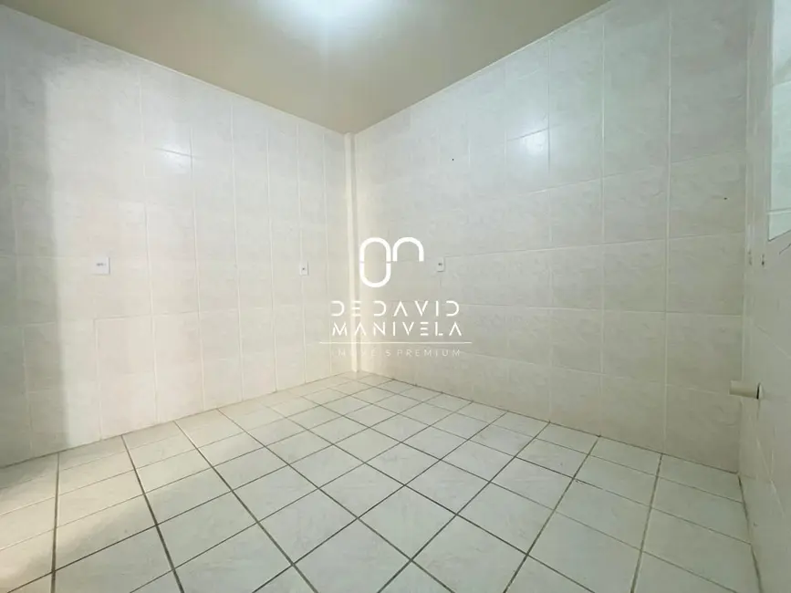 Foto 6 de Apartamento com 2 quartos à venda, 65m2 em Nossa Senhora de Fátima, Santa Maria - RS