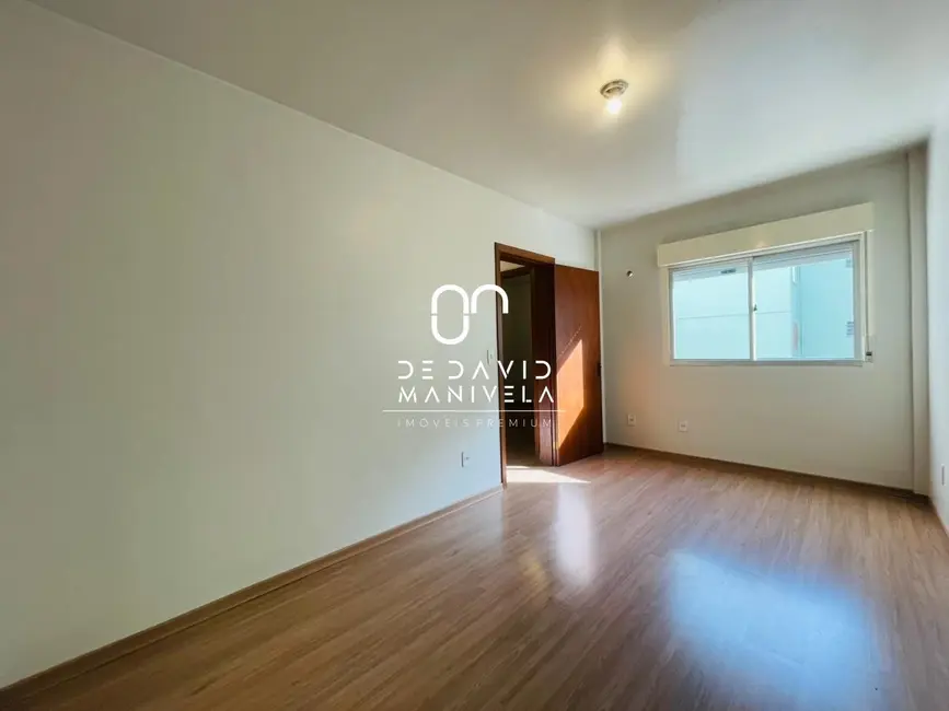 Foto 9 de Apartamento com 2 quartos à venda, 65m2 em Nossa Senhora de Fátima, Santa Maria - RS