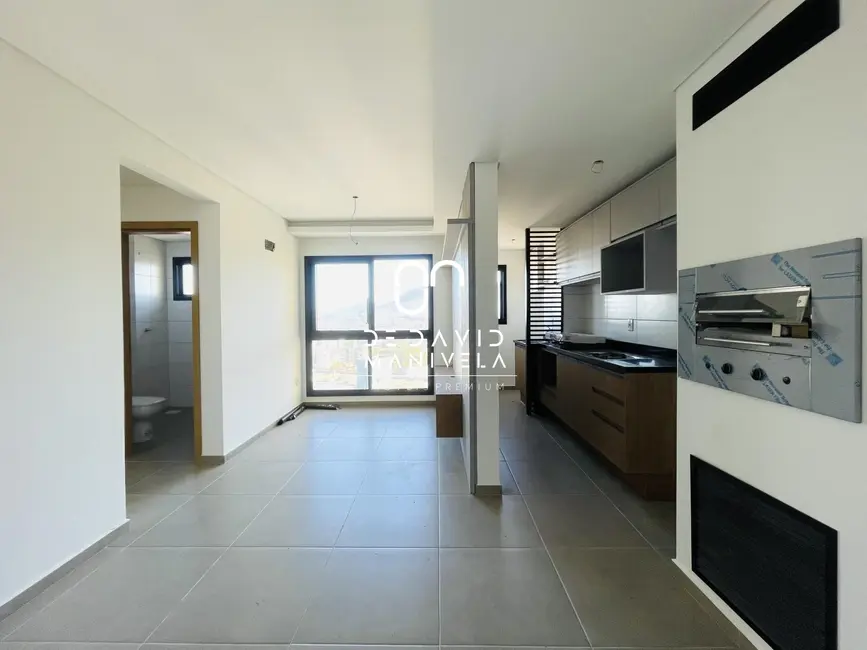 Foto 4 de Apartamento com 2 quartos à venda, 52m2 em Nossa Senhora do Rosário, Santa Maria - RS