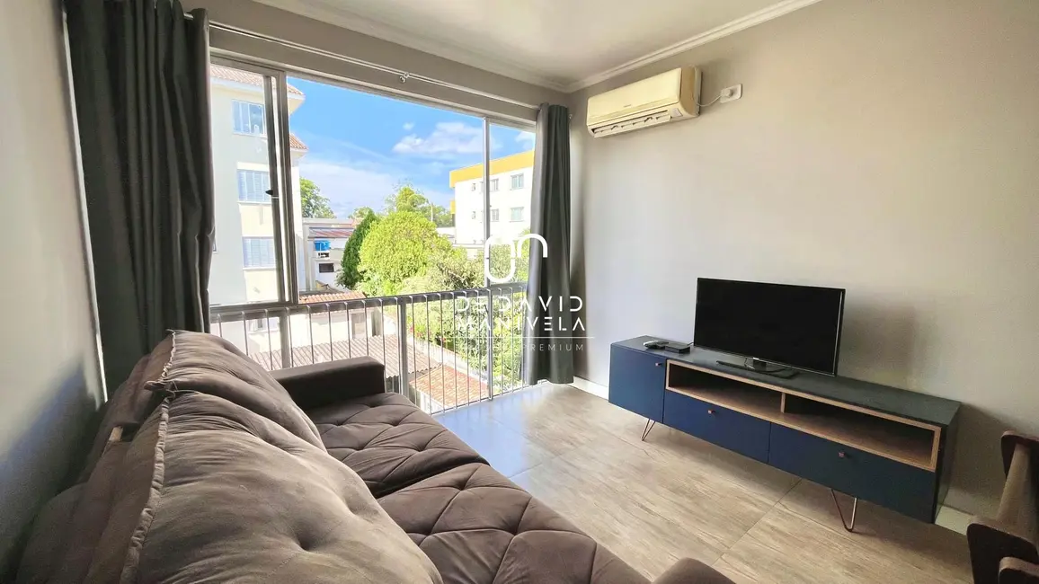 Foto 2 de Apartamento com 2 quartos à venda, 57m2 em Nossa Senhora Medianeira, Santa Maria - RS