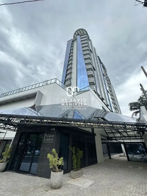 Foto 1 de Apartamento com 3 quartos à venda, 176m2 em Nossa Senhora Medianeira, Santa Maria - RS