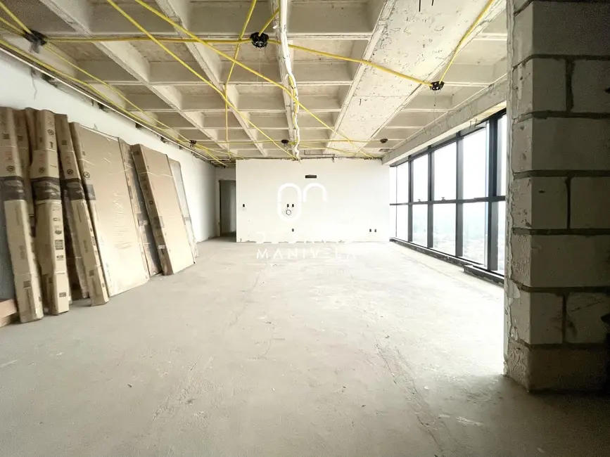 Foto 7 de Apartamento com 3 quartos à venda, 176m2 em Nossa Senhora Medianeira, Santa Maria - RS