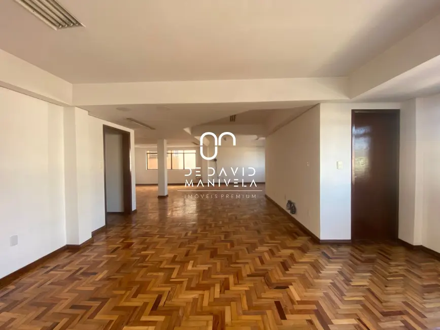 Sala Comercial com 1 quarto para alugar, 87m2 em Nossa Senhora de Fátima, Santa Maria - RS - imagem 6 Foto 6 de Sala Comercial com 1 quarto para alugar, 87m2 em Nossa Senhora de Fátima, Santa Maria - RS
