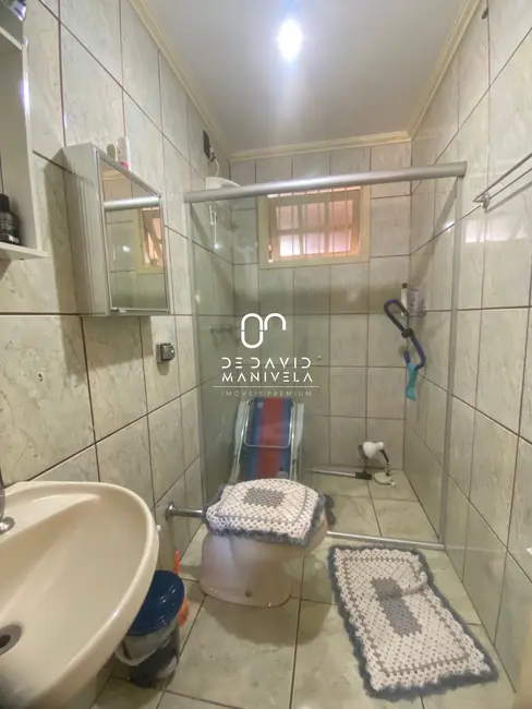 Casa com 4 quartos à venda, 173m2 em Nonoai, Santa Maria - RS - imagem 4 Foto 4 de Casa com 4 quartos à venda, 173m2 em Nonoai, Santa Maria - RS