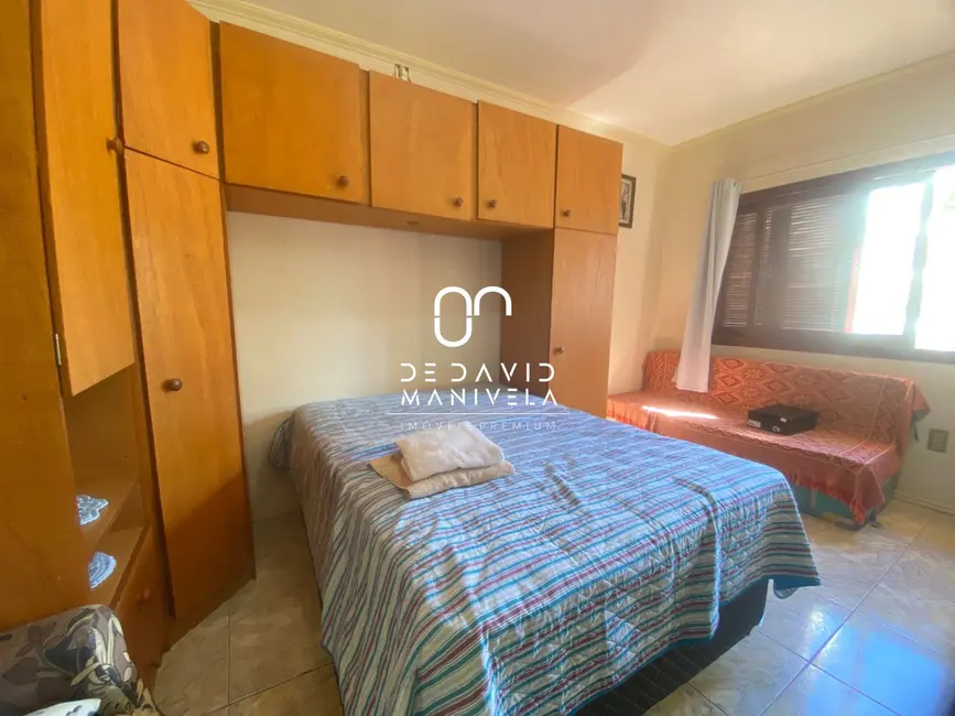 Casa com 4 quartos à venda, 173m2 em Nonoai, Santa Maria - RS - imagem 8 Foto 8 de Casa com 4 quartos à venda, 173m2 em Nonoai, Santa Maria - RS